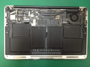 MacBookAir A1465
